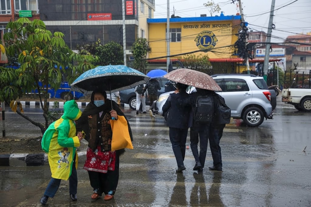 आज कोशी, बागमतीसहित चार प्रदेशमा वर्षा र हिमपातको सम्भावना